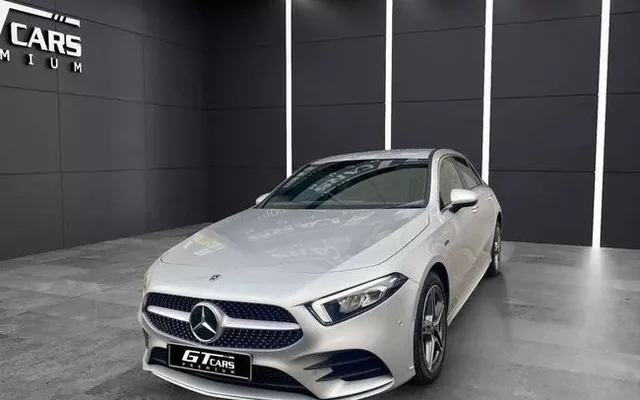 MERCEDES-BENZ Clase A 250e AMG