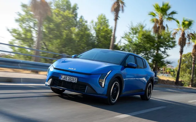 Kia EV4 2025