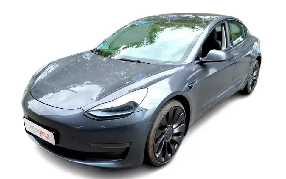 Tesla Model 3 Long Range AWD Dual Motor Performance