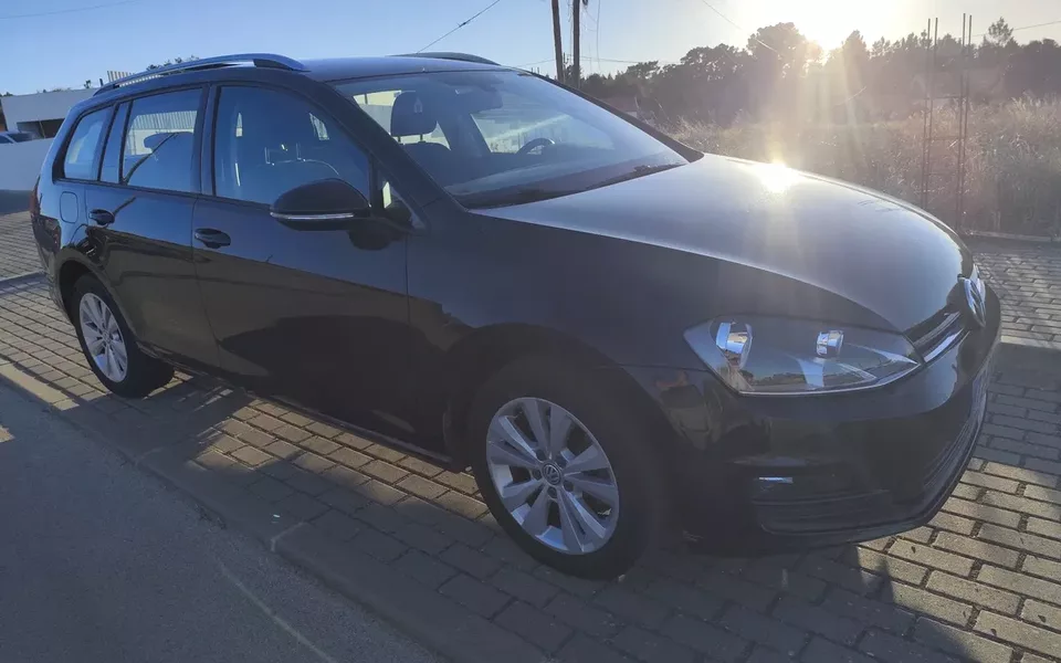 VW Golf Variant 1.6 TDi Confortline