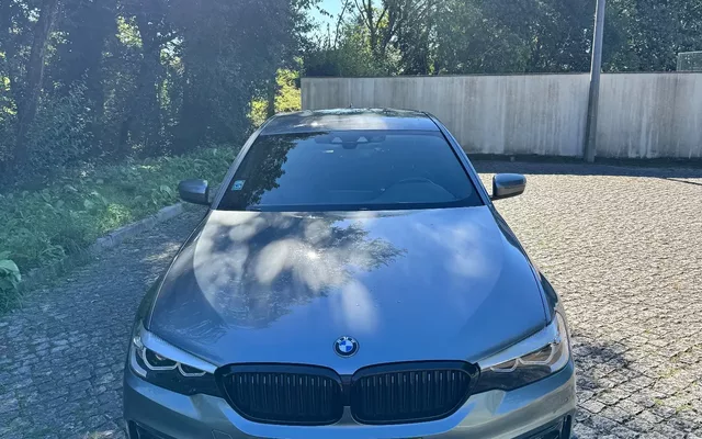 BMW 530