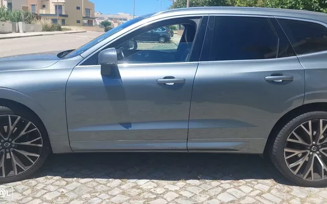 Volvo XC 60 2.0 D4 R-Design AWD Geartronic