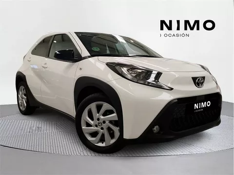 TOYOTA Aygo X Cross AYGO X CROSS 1.0 VVT-I 72CV Play