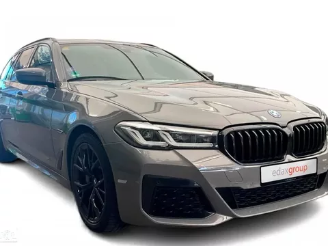 BMW 530 e Pack Desportivo M