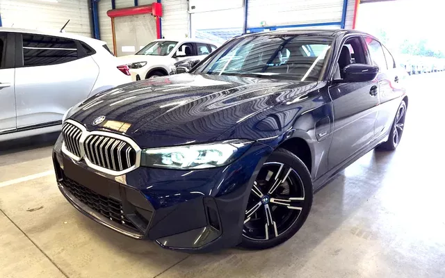 BMW 320 e Pack M Auto