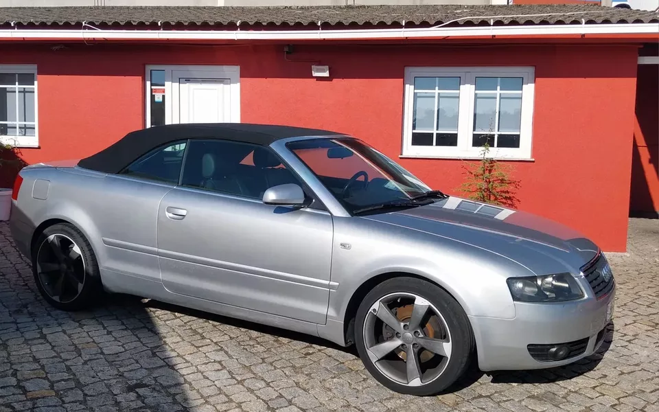Audi A4 Cabrio 2.4 S-line
