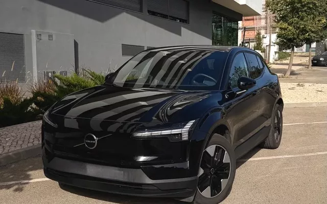 Volvo EX30