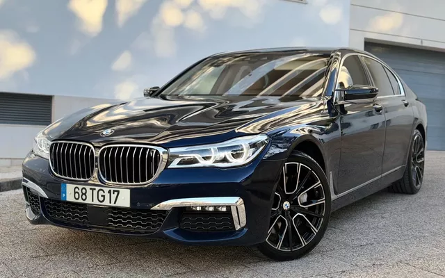 BMW 750 d xDrive Pack M
