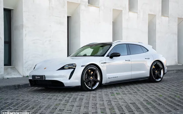 Porsche Taycan Sport Turismo Turbo S