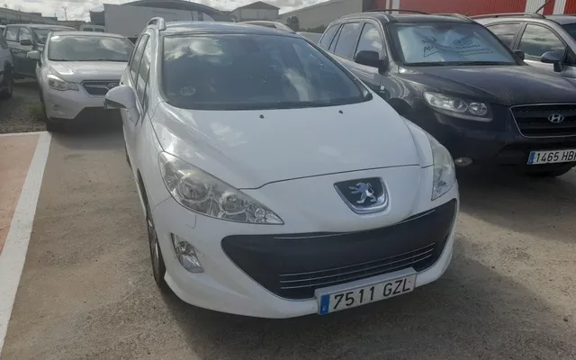 PEUGEOT 308 308 SW 1.6HDI FAP Sportium - 6950€ en Los villares