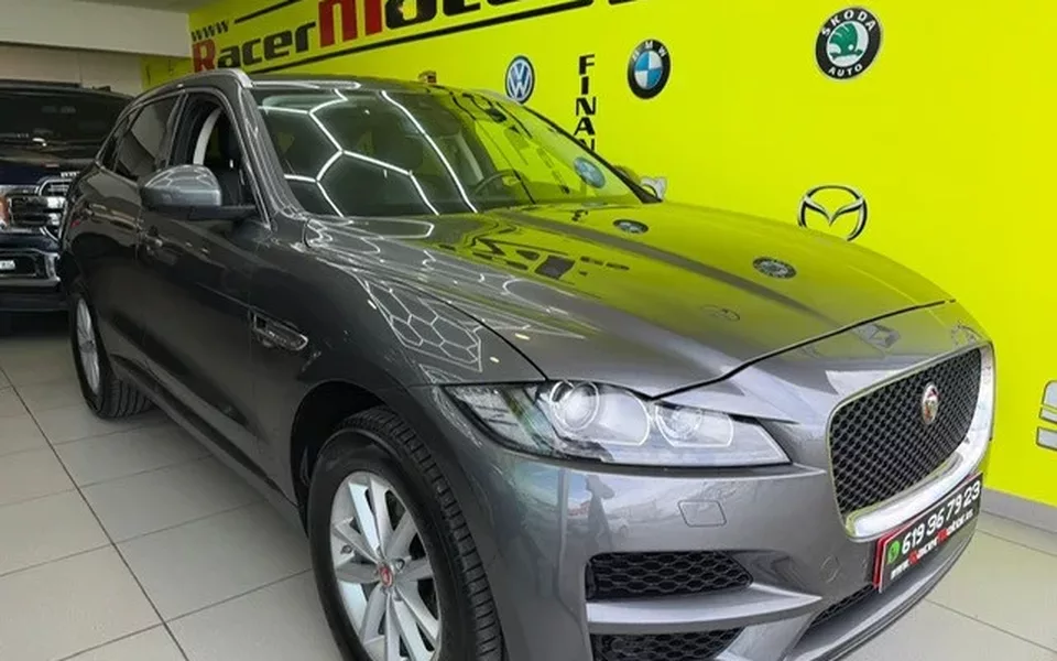 JAGUAR F-Pace F-Pace 3.0TDV6 300 Sport Aut. AWD