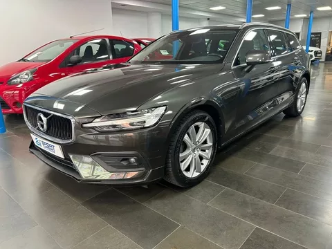 VOLVO V60 V60 D3 Momentum Pro