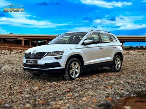 Vendido: SKODA Karoq Karoq 2.0TDI AdBlue Ambition 4x4 DSG 110kW - 19900€ en Benicarlo