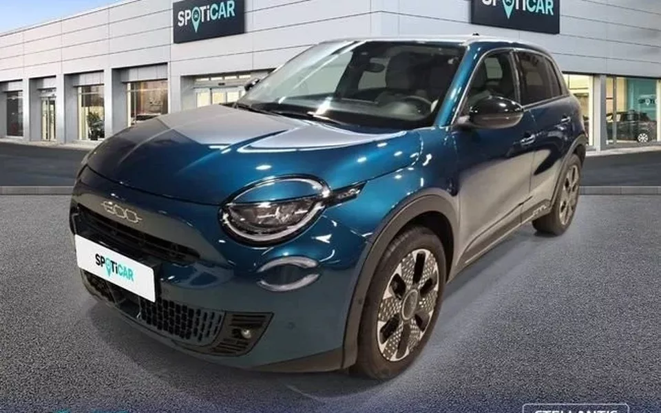 FIAT 600 MHEV 1.2 81kW (110CV) DDCT La prima