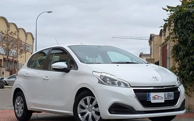 PEUGEOT 208 208 1.5BlueHDi S&S Active 100
