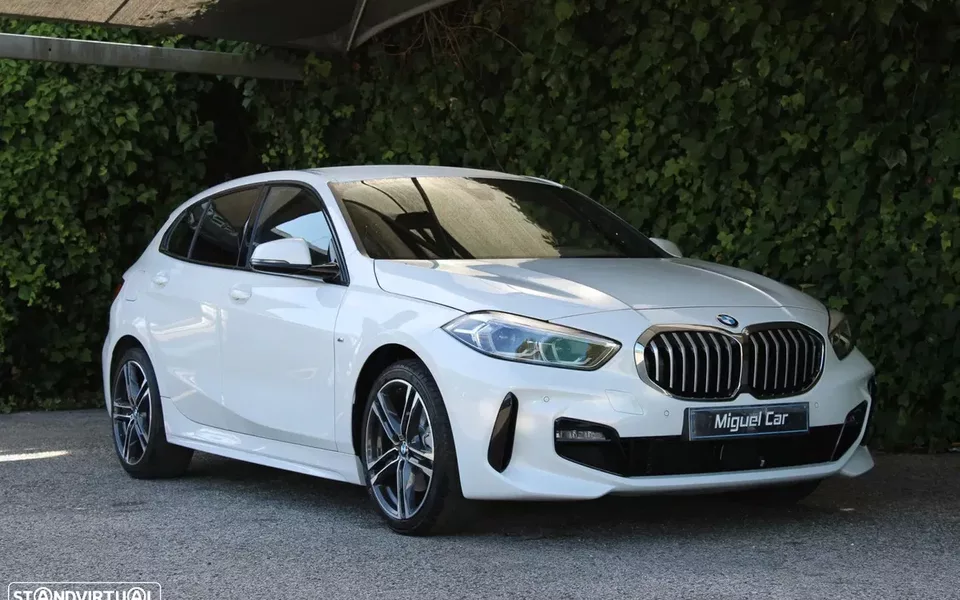 BMW 118 i Pack Desportivo M Auto