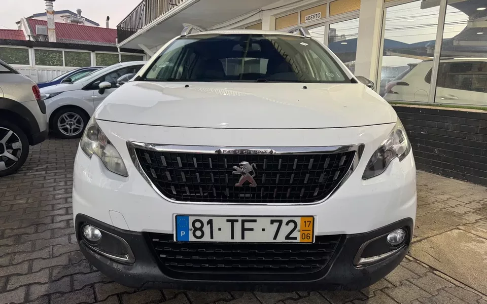 Peugeot 2008 1.2 PureTech Style
