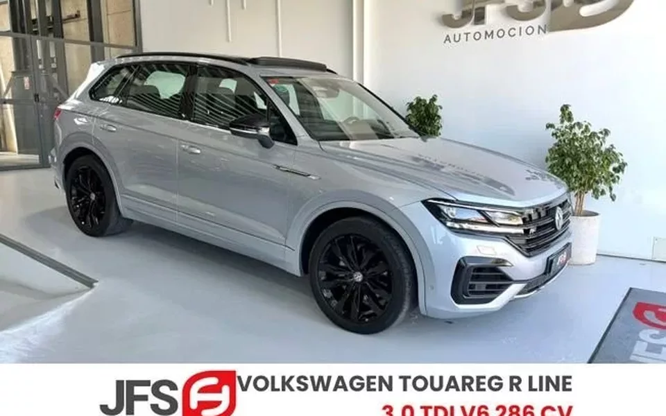 VOLKSWAGEN Touareg R Line 3.0 TDI V6 286 CV