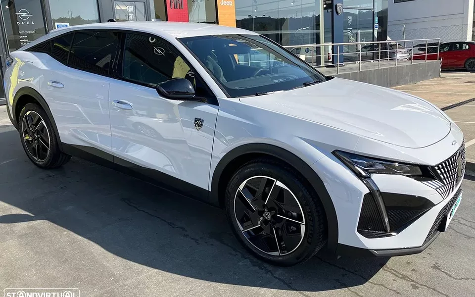 Peugeot E-408 58 kWh GT