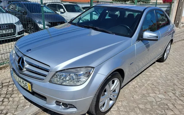 Mercedes-Benz C 220 CDI Avantgarde BlueEfficiency