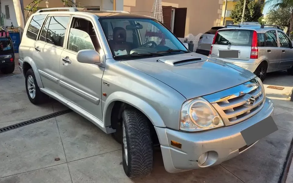 Suzuki Grand Vitara XL-7 2.0 HDi