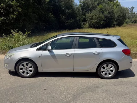 Opel Astra Sports Tourer 1.3 CDTi Selection S/S