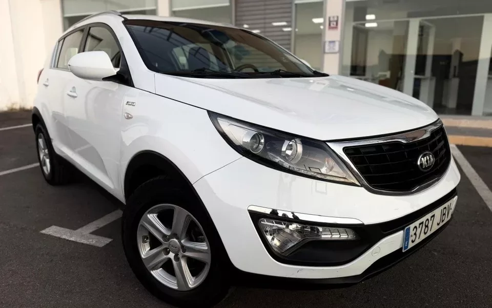 KIA Sportage Sportage 2.0CRDi Drive 4x2 - 7499€ en Andujar
