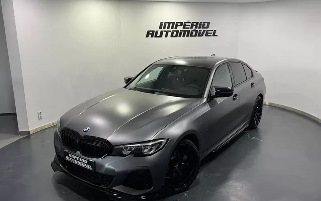 BMW 330 e Pack M Auto