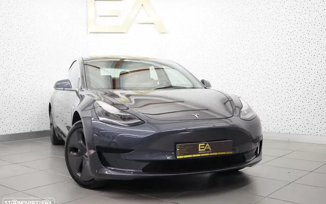 Tesla Model 3 Standard Range Plus RWD