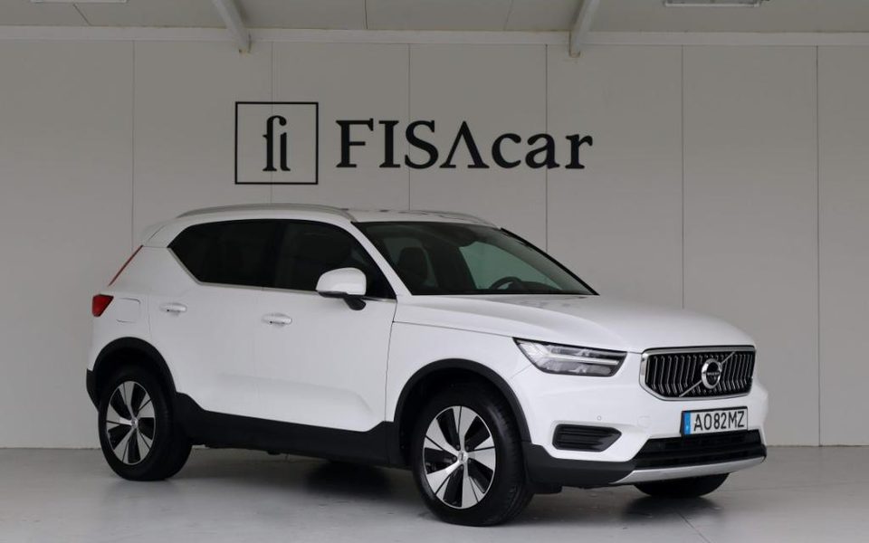 VOLVO XC40 1.5 T4 PHEV INSCRIPTION