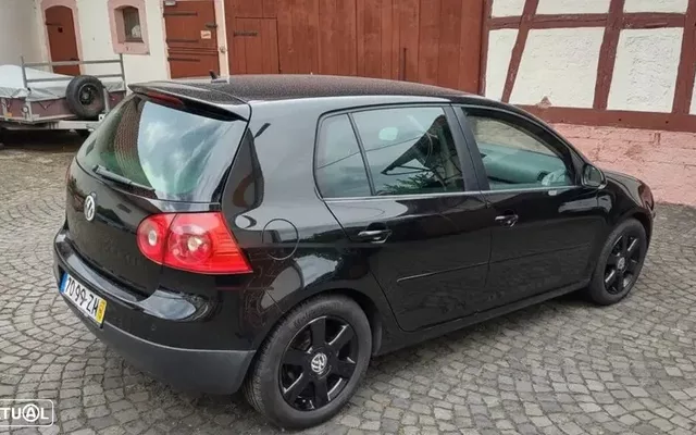 VW Golf