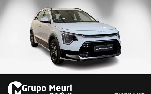 KIA Niro 1.6 GDi HEV 95kW (129CV) Drive