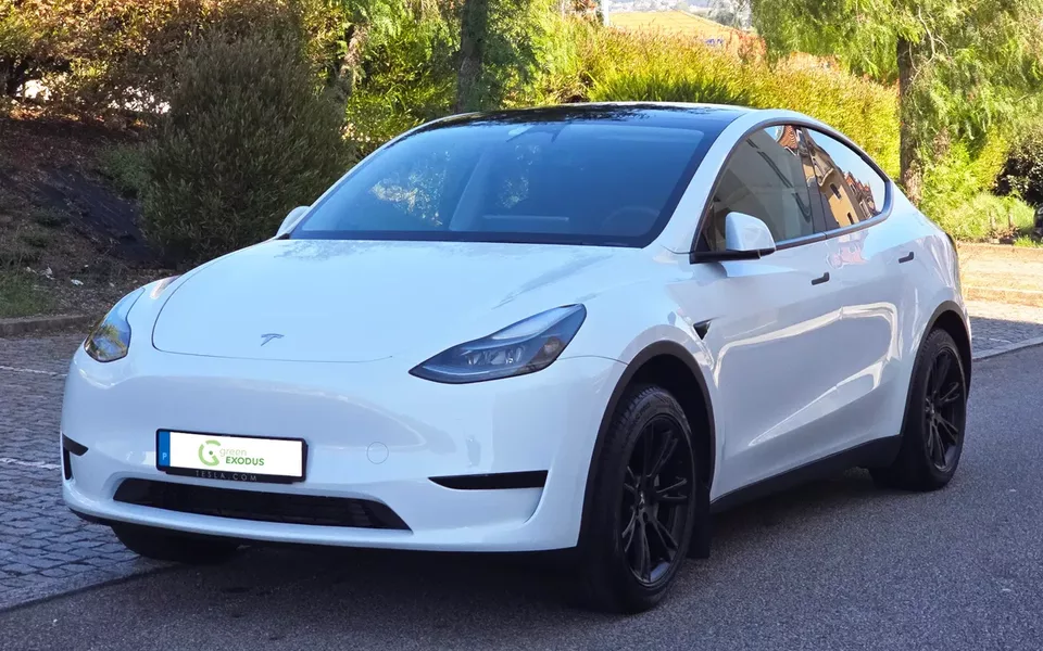 Tesla Model Y Tração Traseira