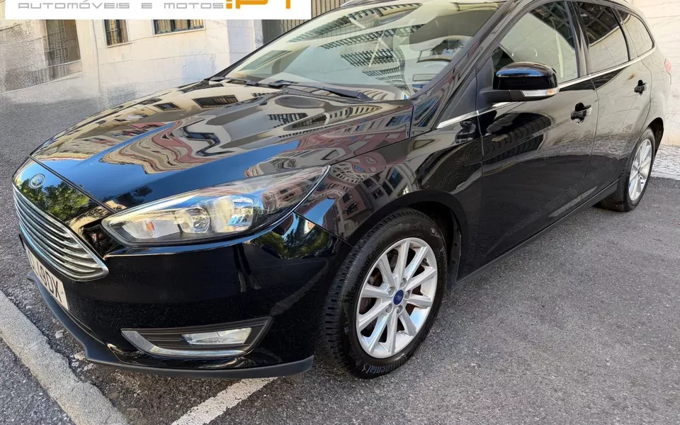 Ford Focus SW 1.0 EcoBoost S&S TITANIUM