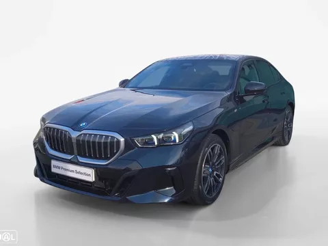 BMW 530 e Pack Desportivo M