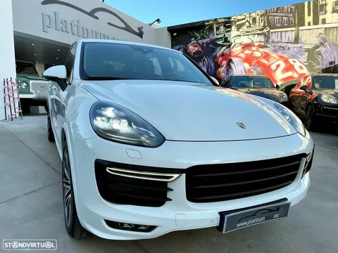 Porsche Cayenne GTS