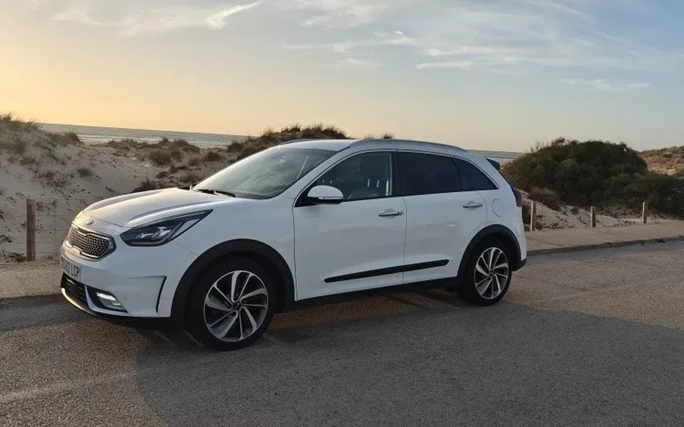 KIA Niro 1.6 GDI 141H 105 HYBRID HEV 1.3KWH EMOTION AUTOMATICO