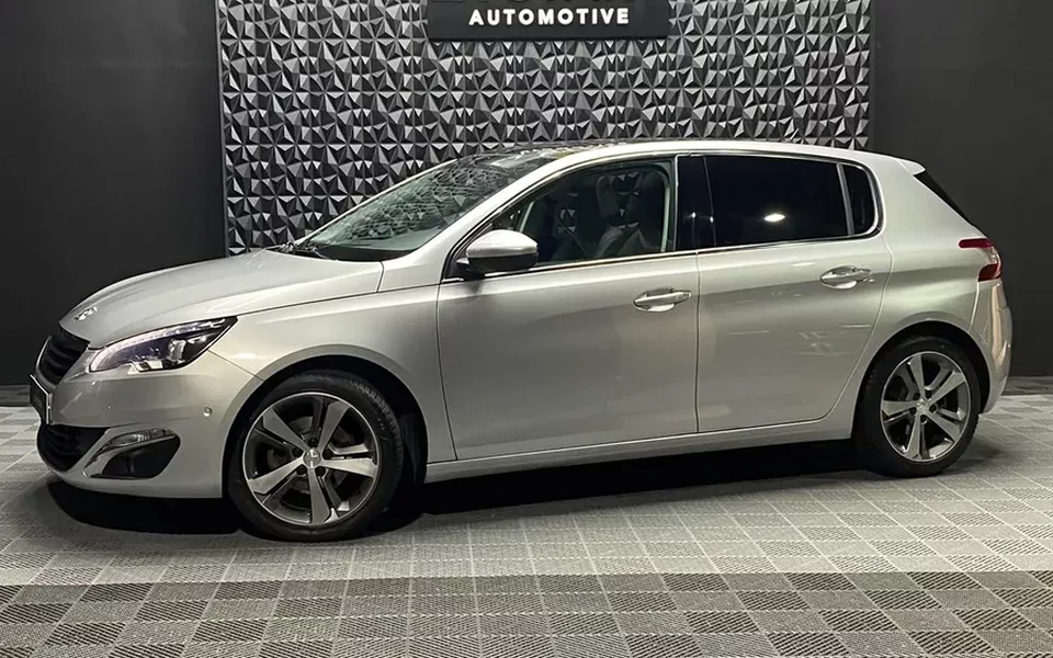 Peugeot 308 PureTech 130 EAT6 Stop & Start Allure