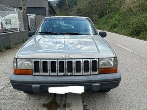 JEEP Grand Cherokee 4.0 Laredo Aut.