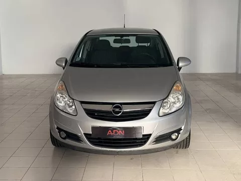 Opel Corsa 1.2 Enjoy
