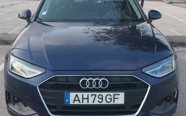 Audi A4 Avant 30 TDI S tronic