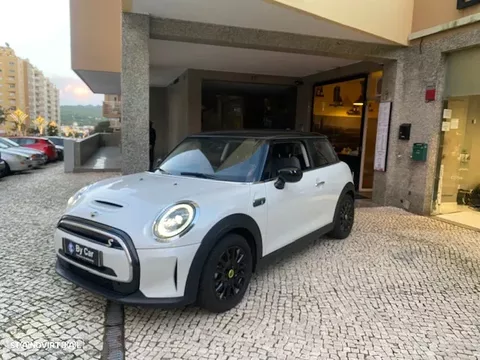 MINI 3 Portas