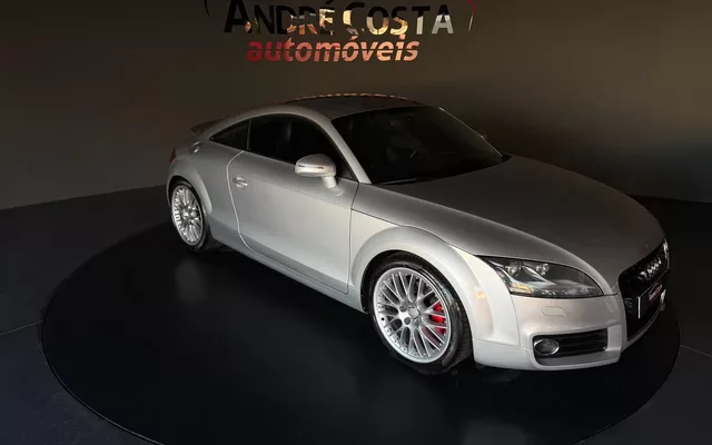 Audi TT Coupé 2.0 TFSI S-line