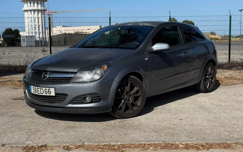 Opel Astra GTC 1.7 CDTi