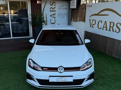 VW Golf 2.0 TSI GTI DSG Performance