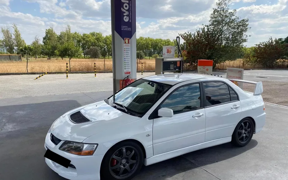 Mitsubishi Lancer Evolution IX