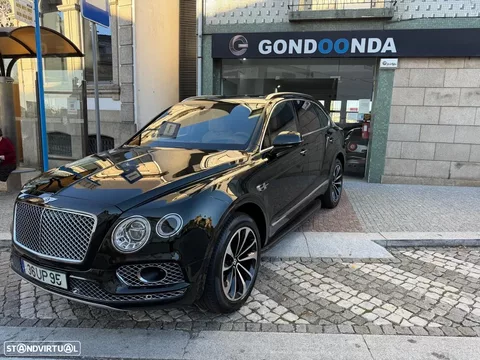 Bentley Bentayga V8