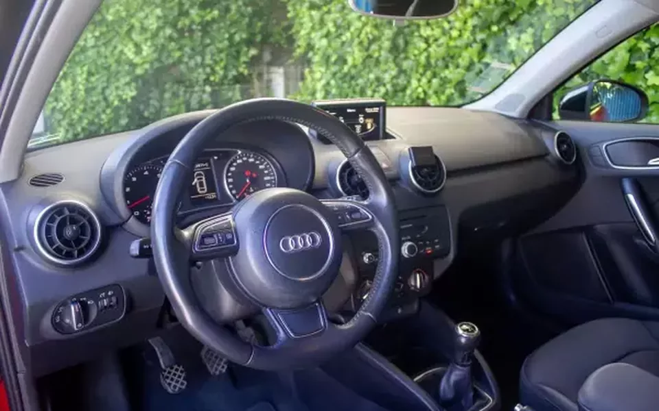 Audi A1 2014 1.2 TFSI S-line