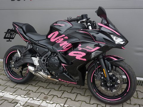 Kawasaki Ninja 650 PINK