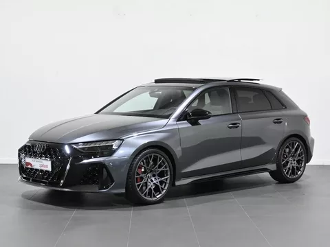 AUDI A3 RS3 Sportback quattro S tronic 294kW